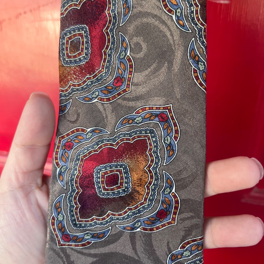 Oscar De Le Renta Tie Diamond Pattern Red Made in USA